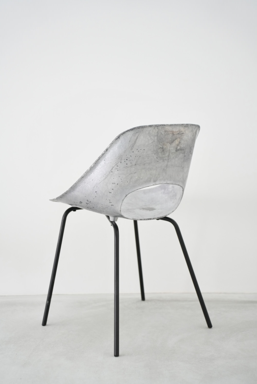 Pierre Guariche / Tulip Chair Alminium｜LIGHT YEARS