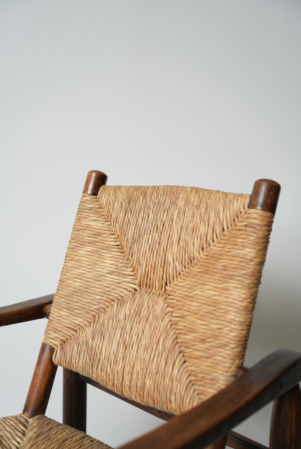 Armchair model 21 by Charlotte Perriand: vintage and authentic