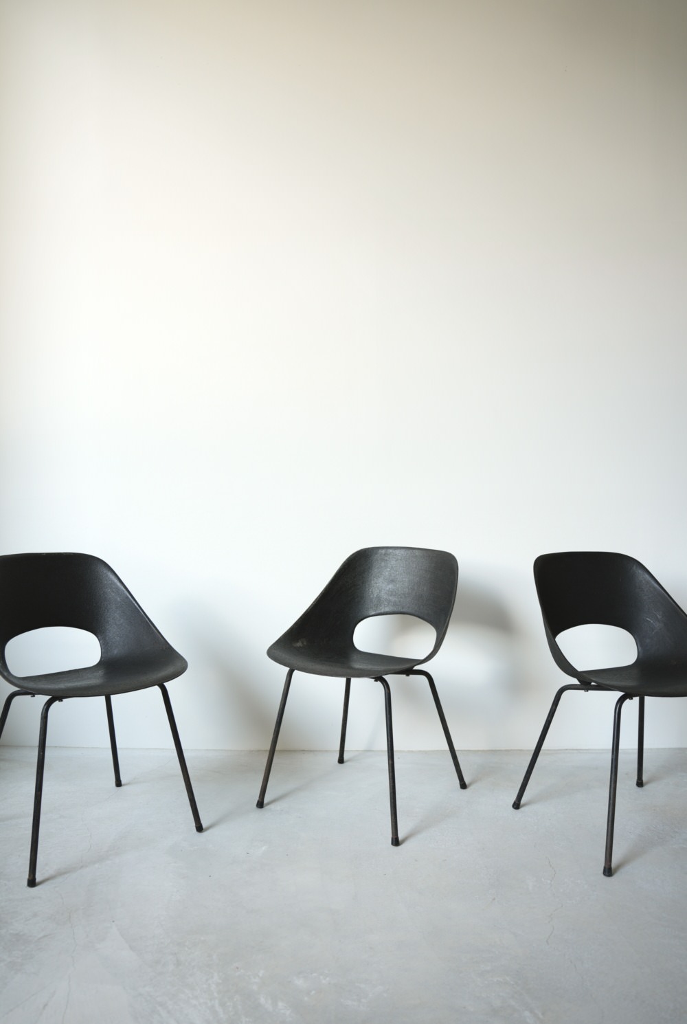 Pierre Guariche / Tulip Chair FRP｜LIGHT YEARS