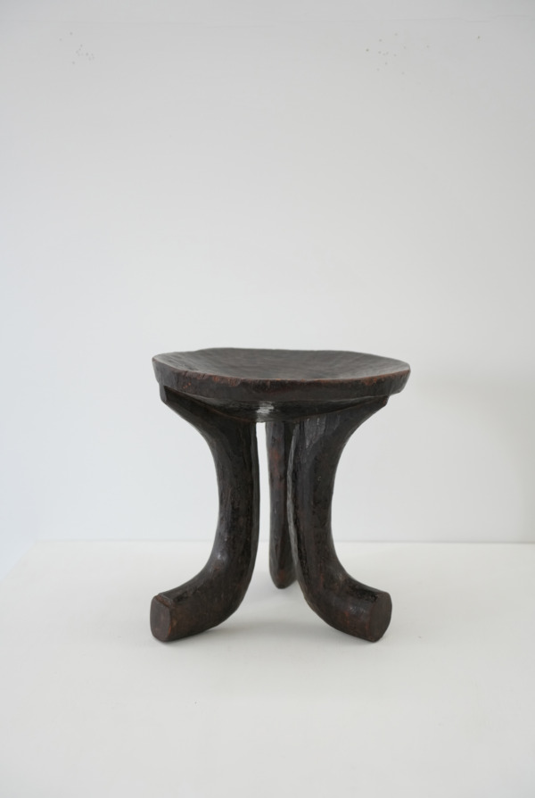 OROMO STOOL