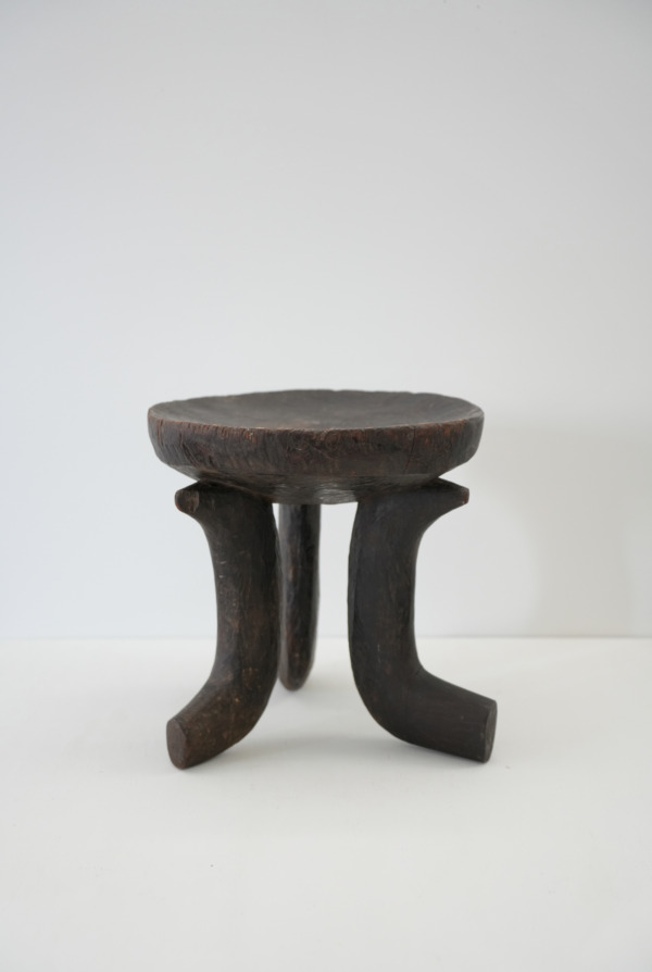 OROMO STOOL