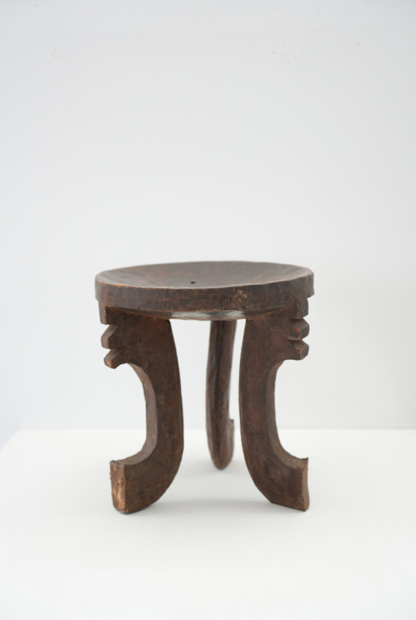 OROMO STOOL