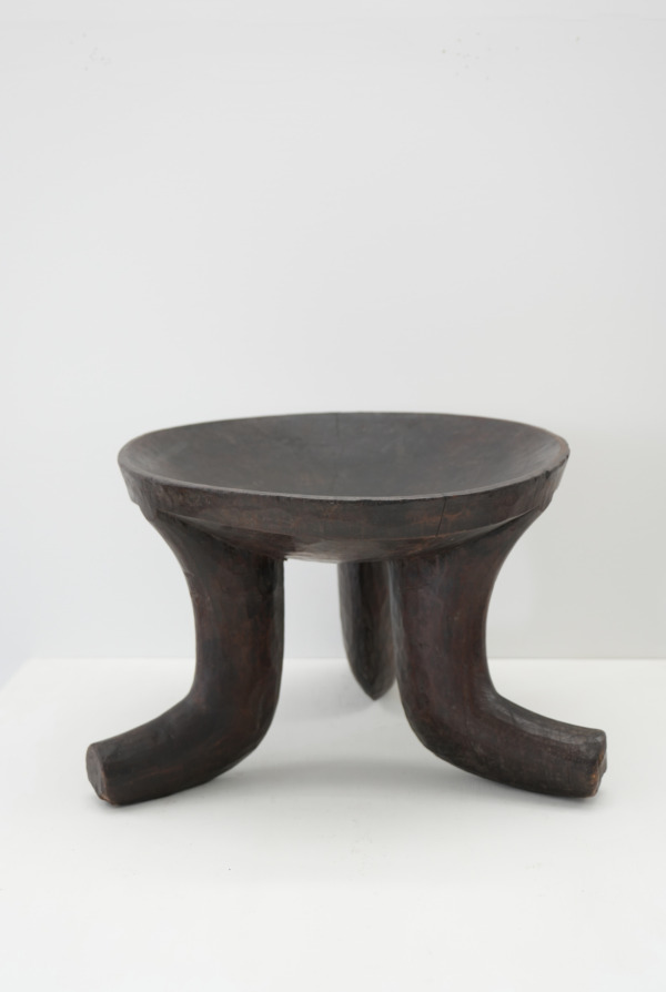 OROMO STOOL