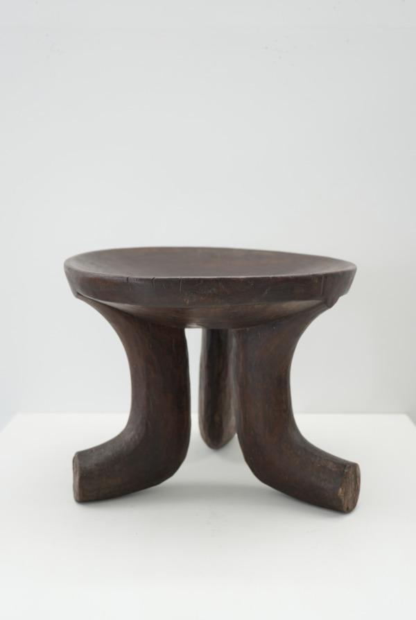 OROMO STOOL