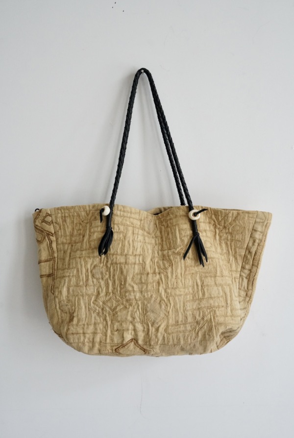 NCHAK TOTE