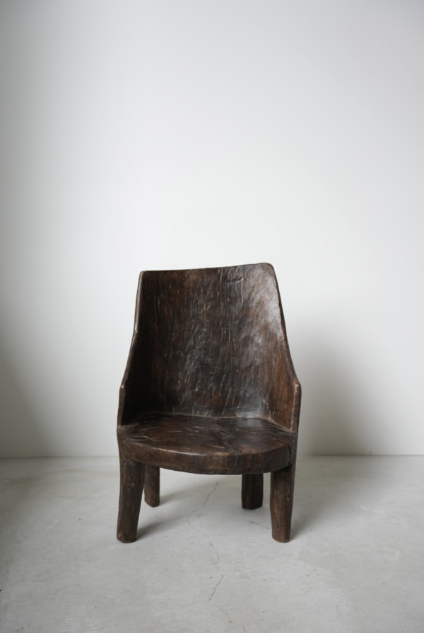 NAGA CHAIR