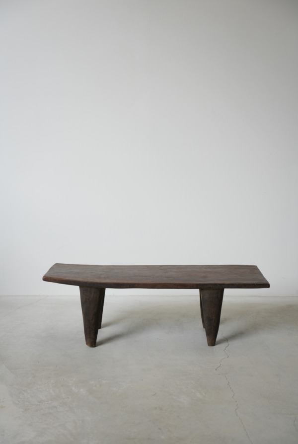 SENUFO TABLE
