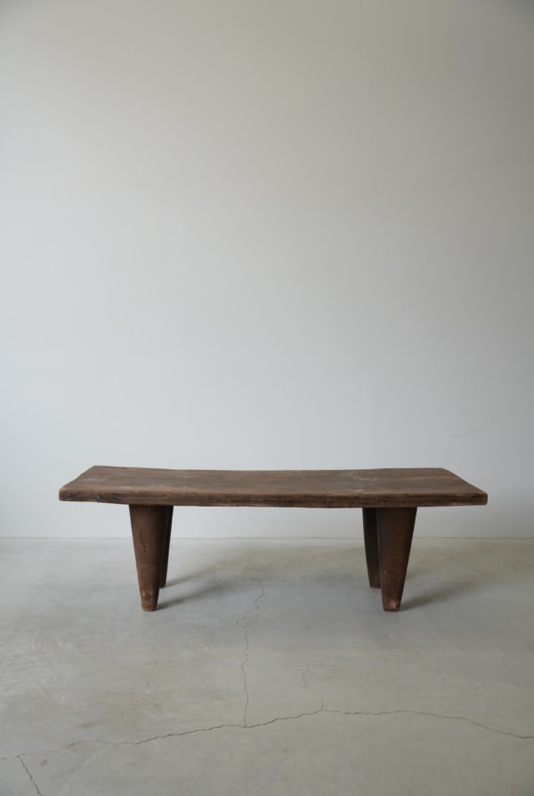 SENUFO TABLE