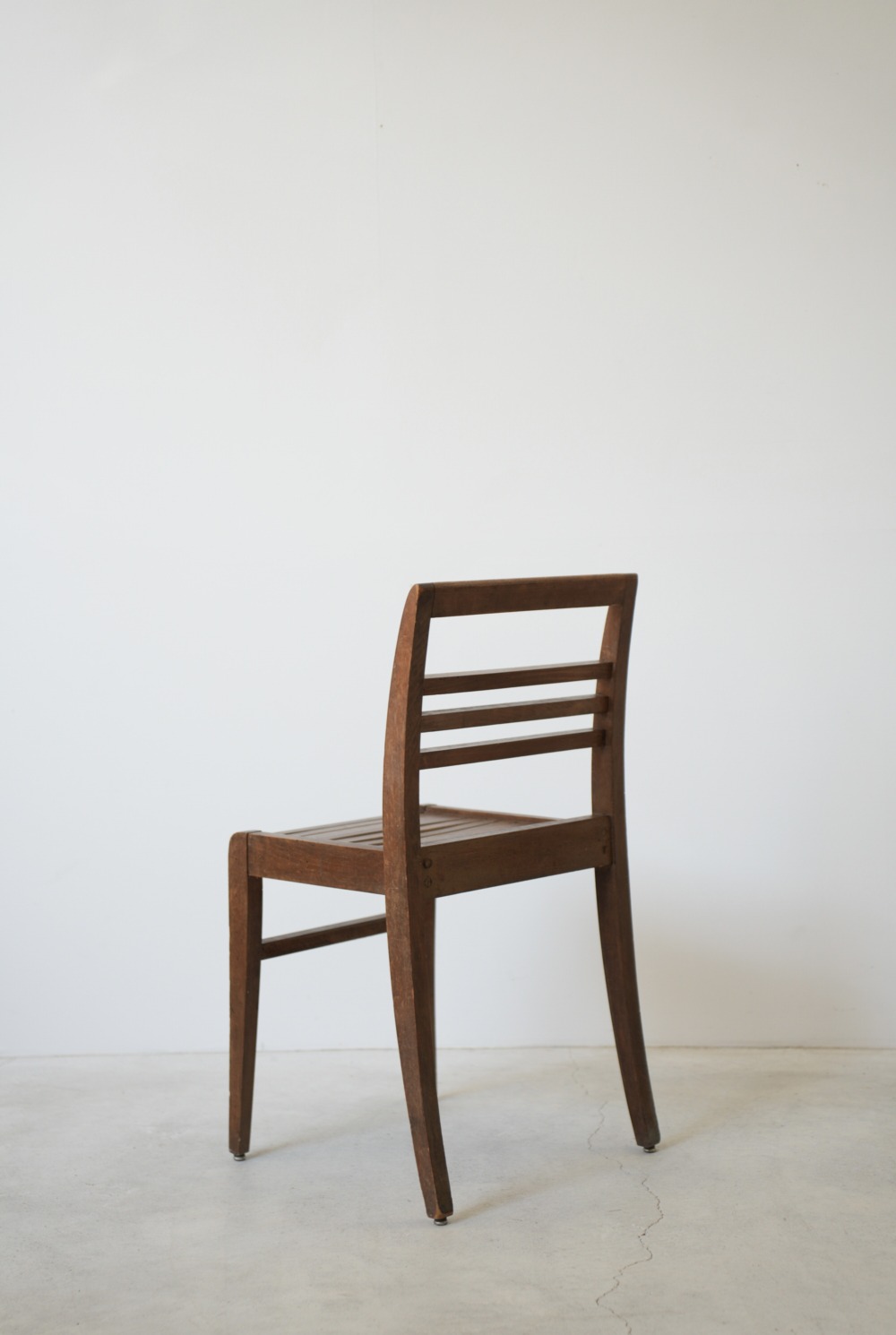 René Gabriel CHAIR｜LIGHT YEARS