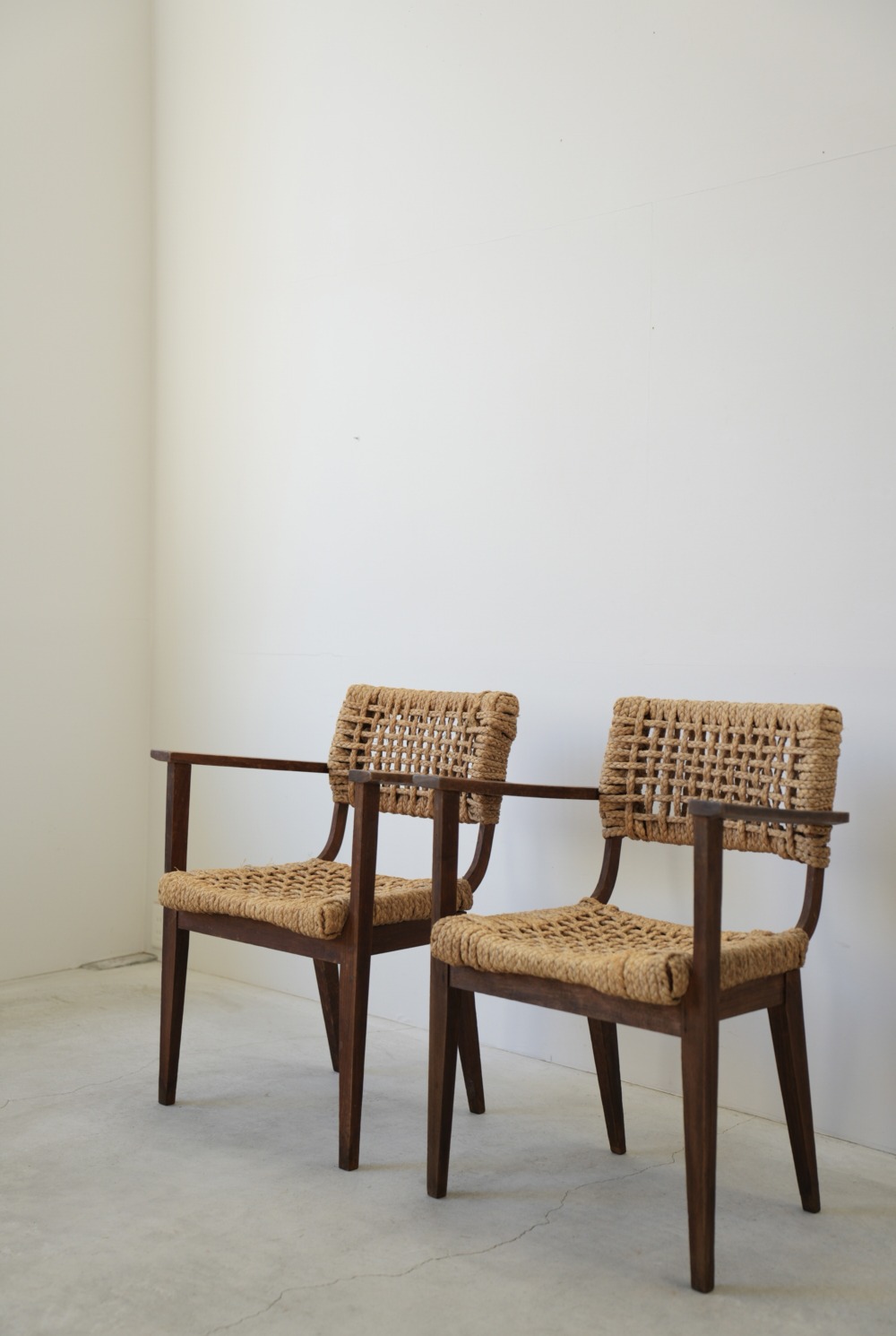 Audoux & Minet / Arm Chair｜LIGHT YEARS