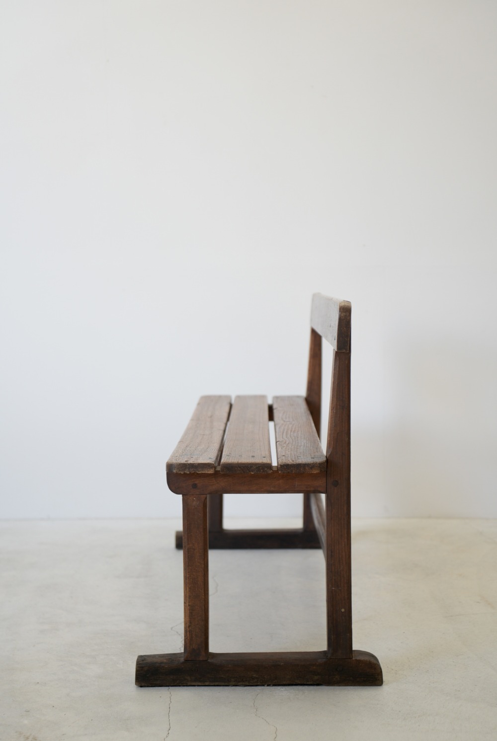 BENCH|LIGHT YEARS BENCH|LIGHT YEARS