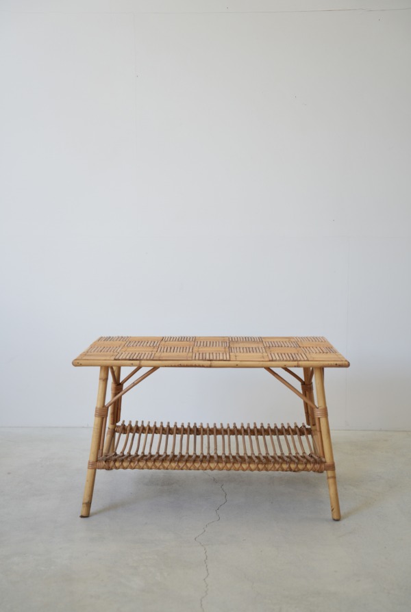 Rattan Table
