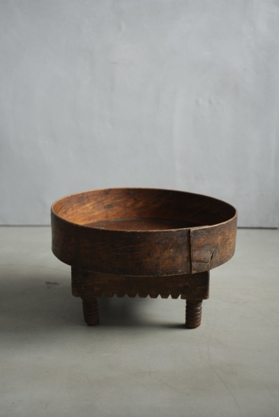 FURNITURE｜LIGHT YEARS