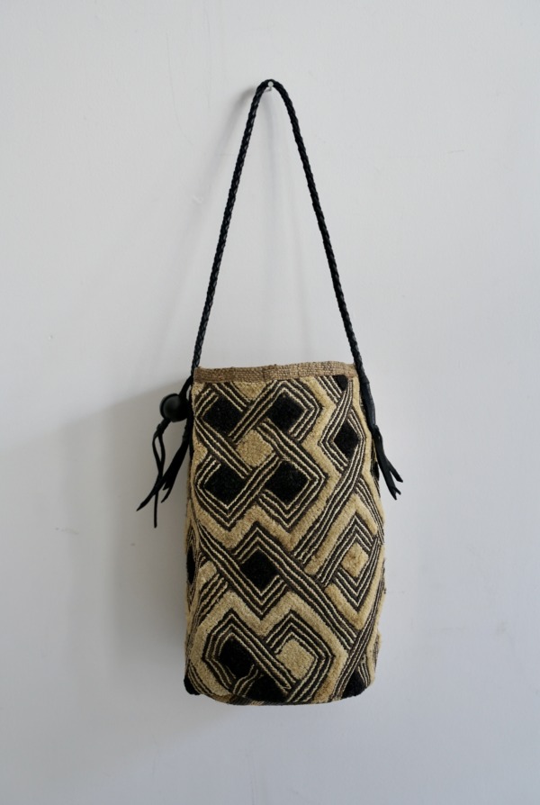 KUBA BAG bucket round semi middle