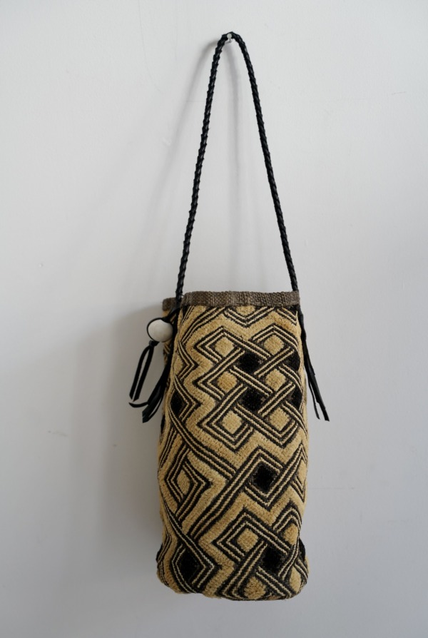 KUBA BAG bucket round semi middle