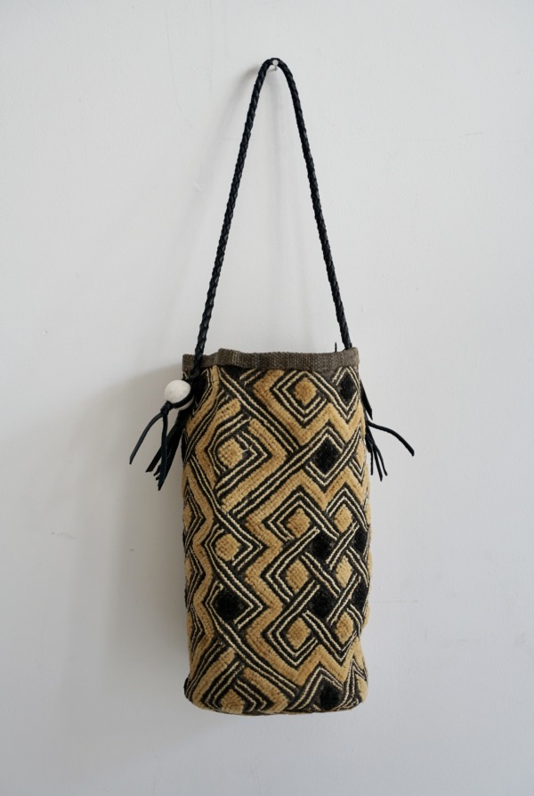 KUBA BAG bucket round semi middle