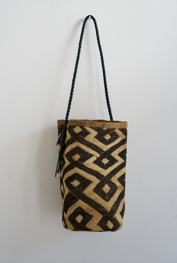 KUBA BAG bucket round small