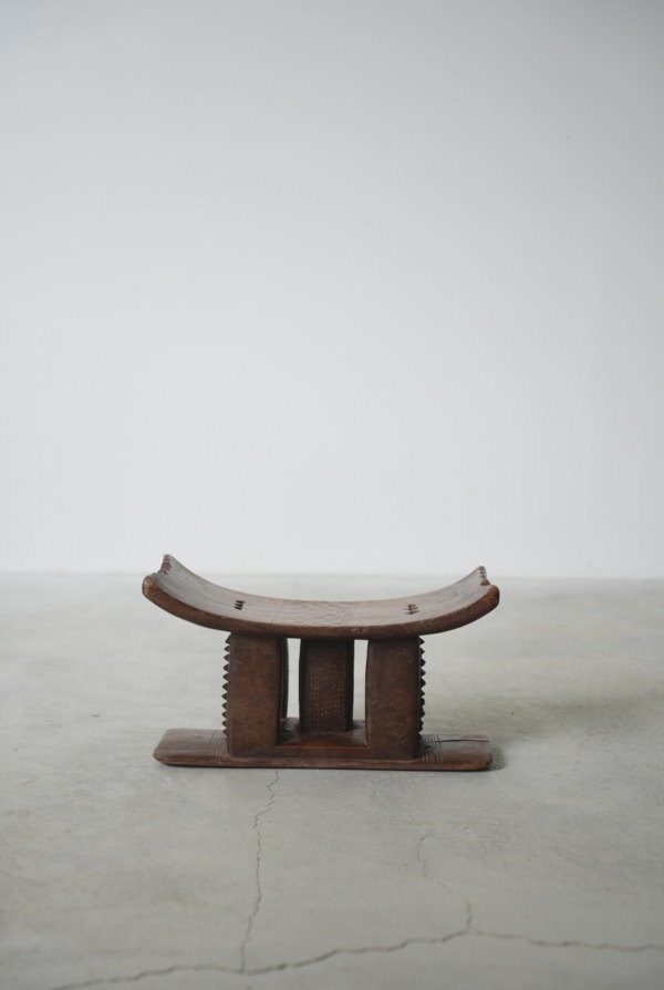 ASHANTI STOOL