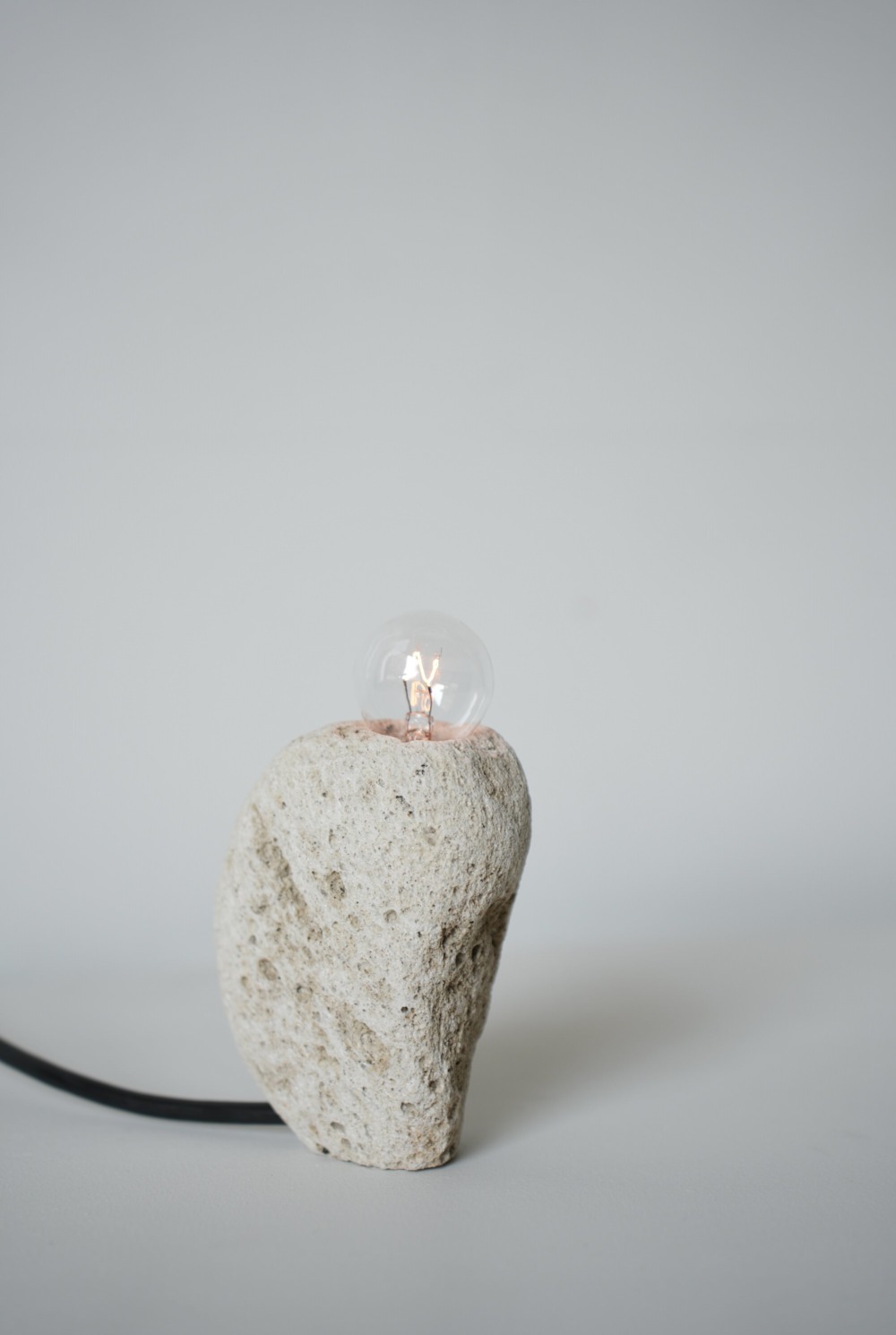 MORE LIGHT ライト　ダブル　溶岩　照明　セヌフォ　アフリカ MORE LIGHT ライト ダブル 溶岩 照明 セヌフォ アフリカ