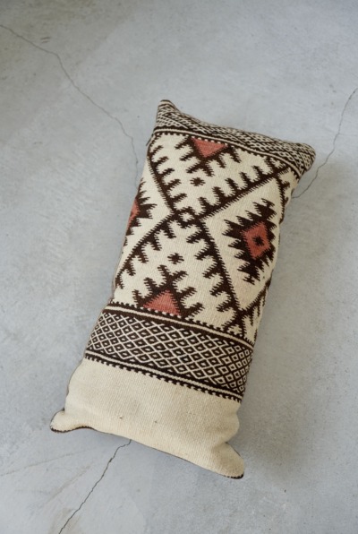 COLLECTION｜LIGHT YEARS