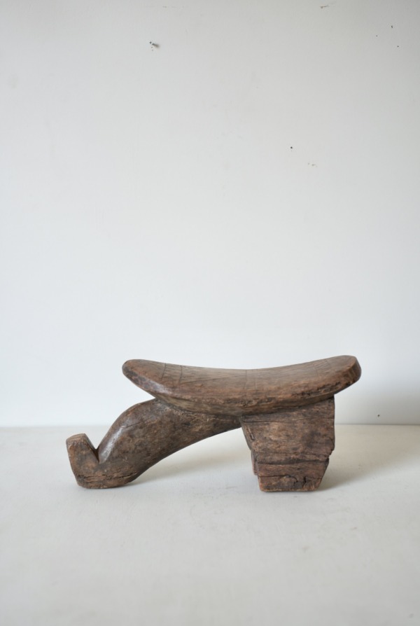 DAGAARE STOOL
