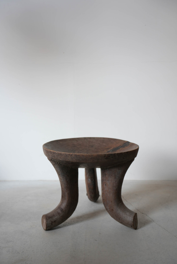 OROMO STOOL