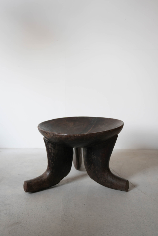 OROMO STOOL