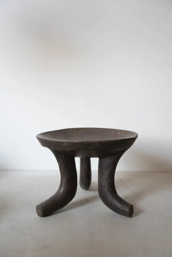 OROMO STOOL