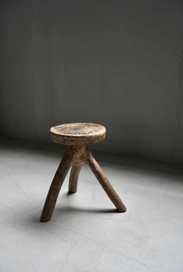 STOOL