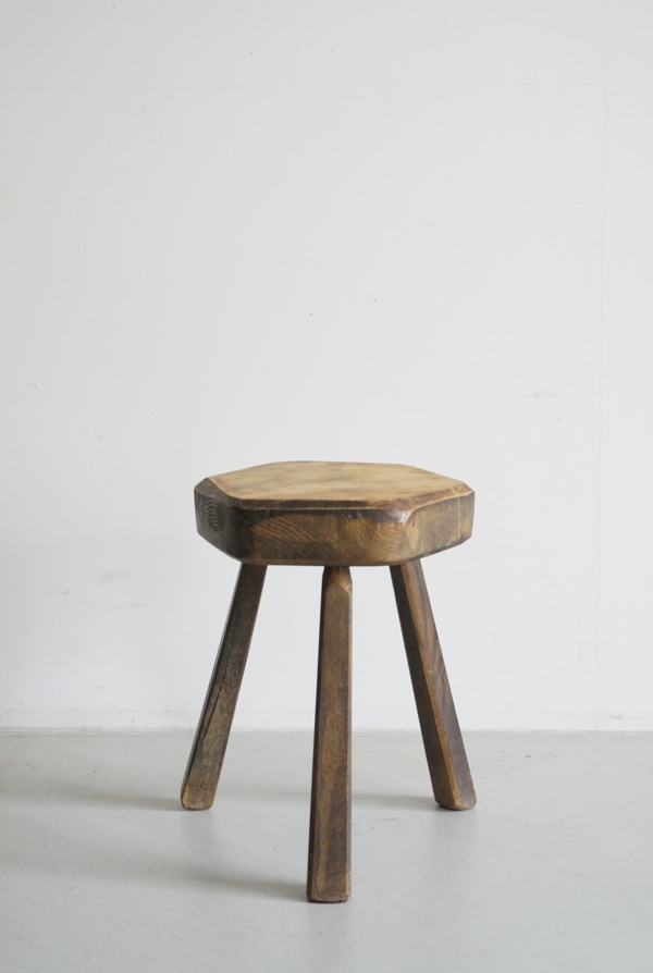 STOOL