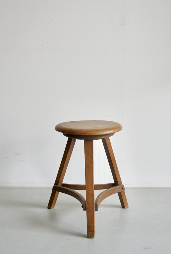STOOL