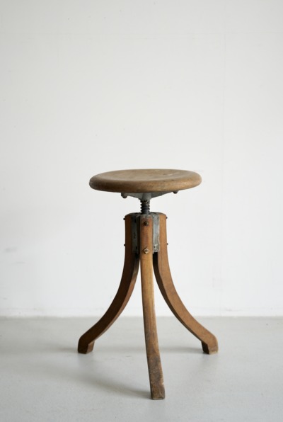 STOOL｜LIGHT YEARS
