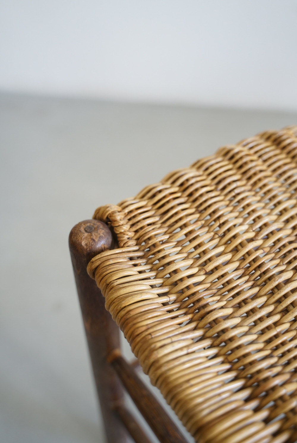 STOOL｜LIGHT YEARS