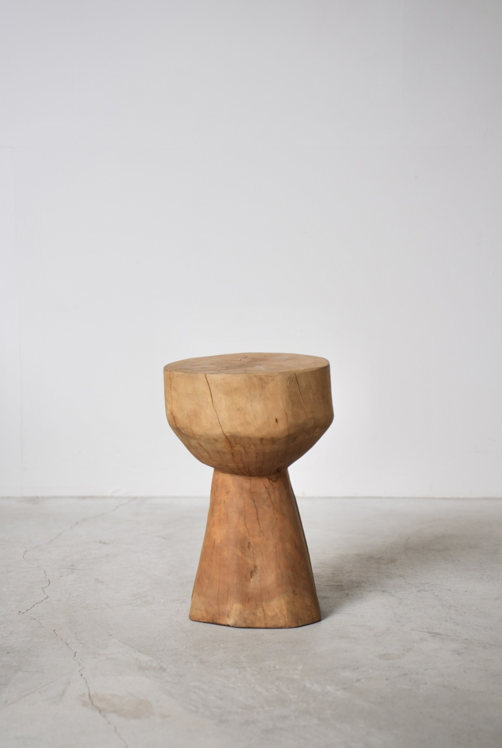 AFRICAN STOOL｜LIGHT YEARS