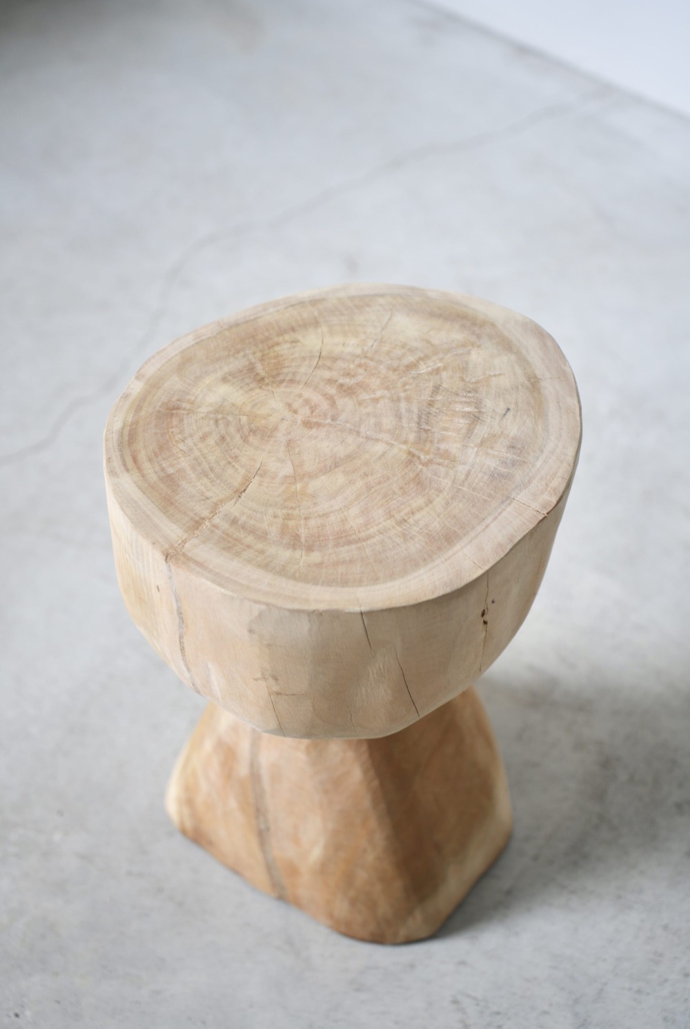 AFRICAN STOOL｜LIGHT YEARS