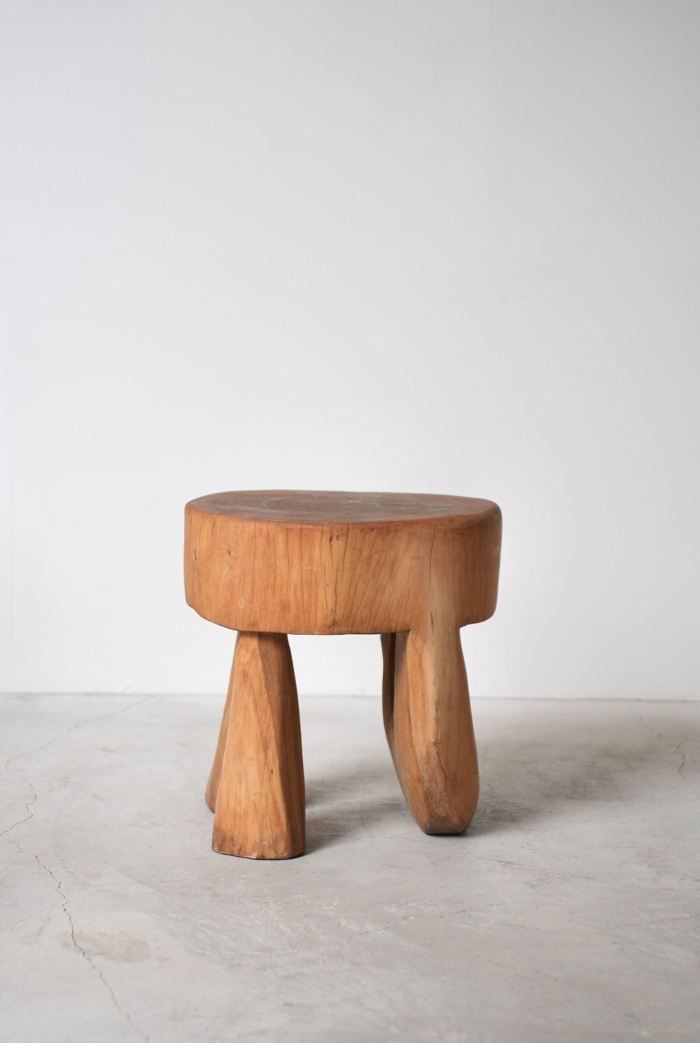 AFRICAN STOOL｜LIGHT YEARS