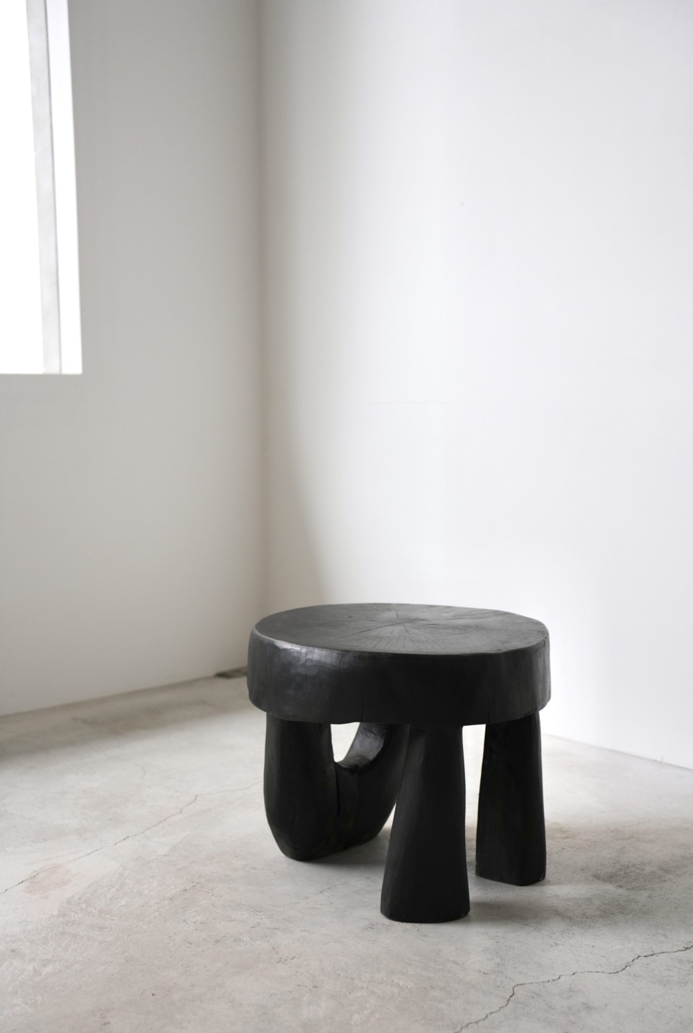 ライトイヤーズLIGHTYEARS 丸型スツール アフリカTUTSI STOOL SENUFO STOOL セヌフォ スツール ｜LIGHT YEARS ライトイヤーズ