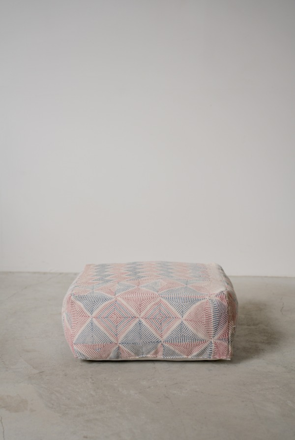 VINTAGE QUILT POUF