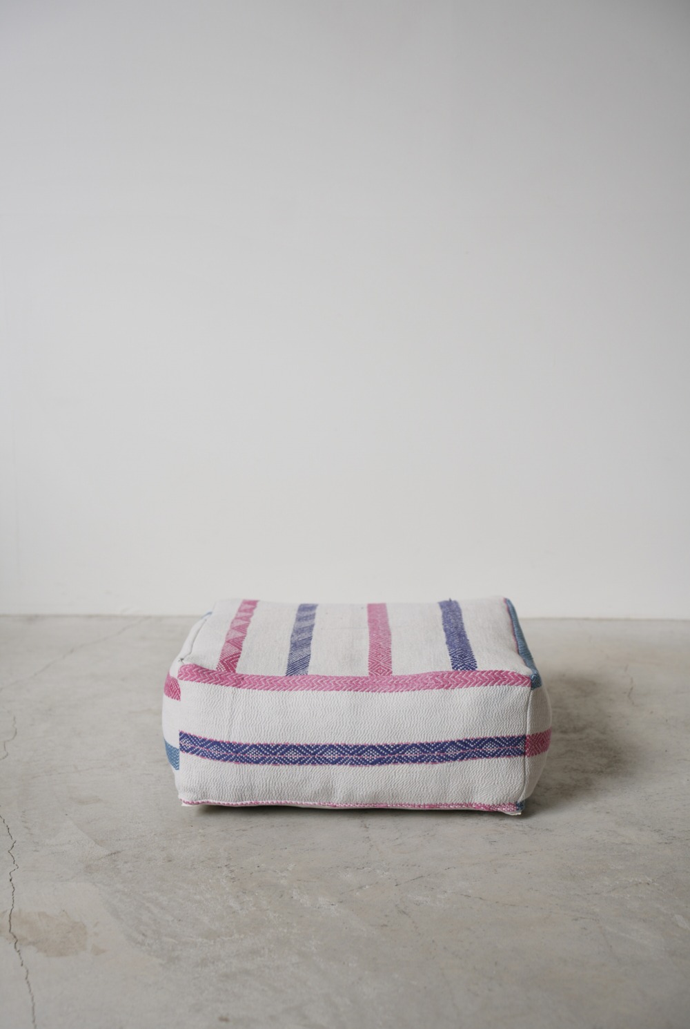 VINTAGE QUILT POUF｜LIGHT YEARS