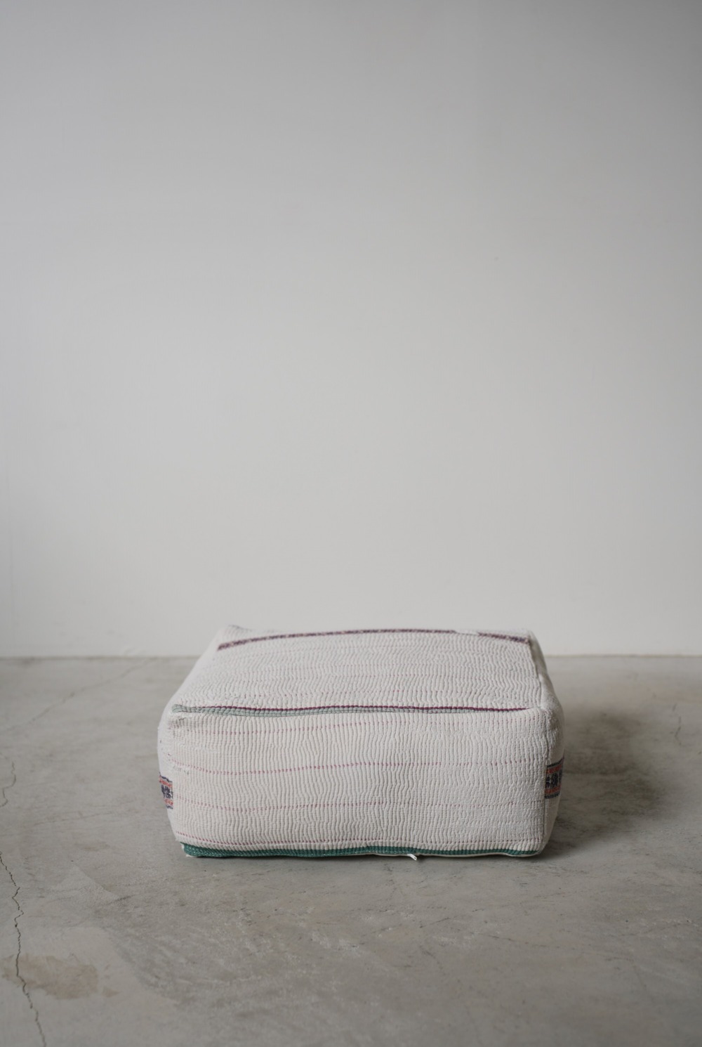 VINTAGE QUILT POUF｜LIGHT YEARS
