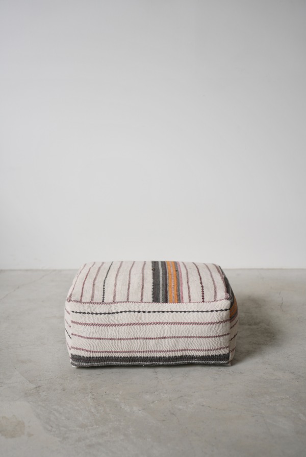 VINTAGE QUILT POUF