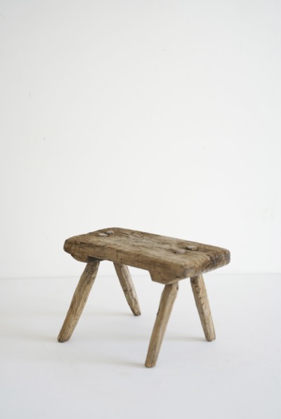 FURNITURE｜LIGHT YEARS