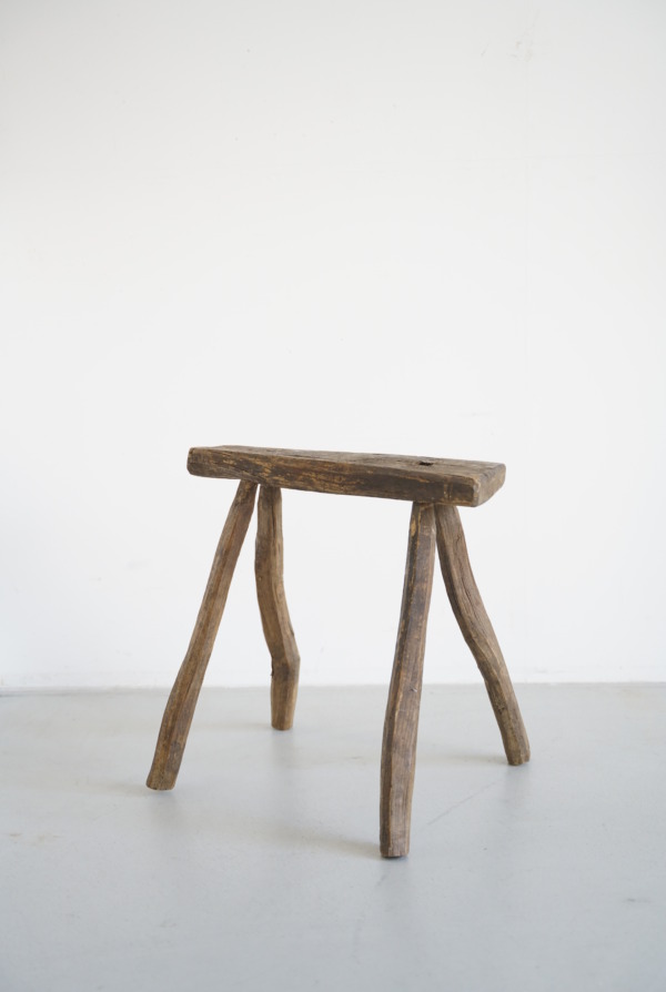 MOUNTAIN STOOL