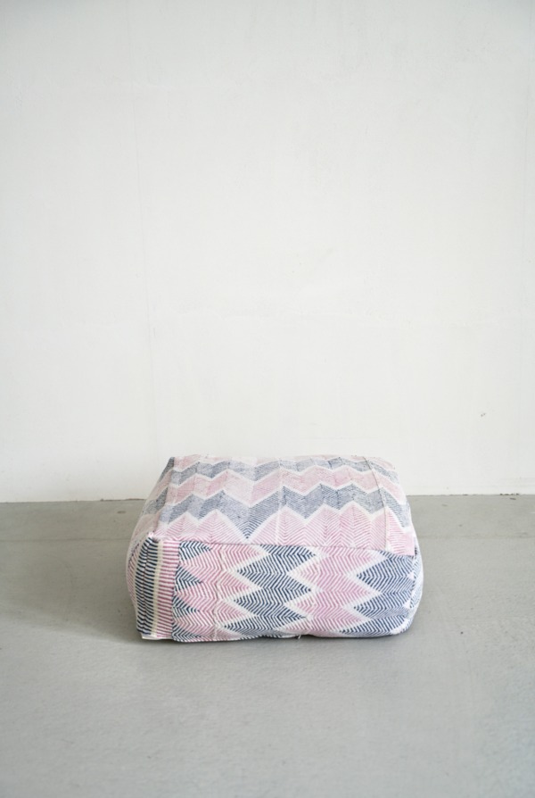 VINTAGE QUILT POUF