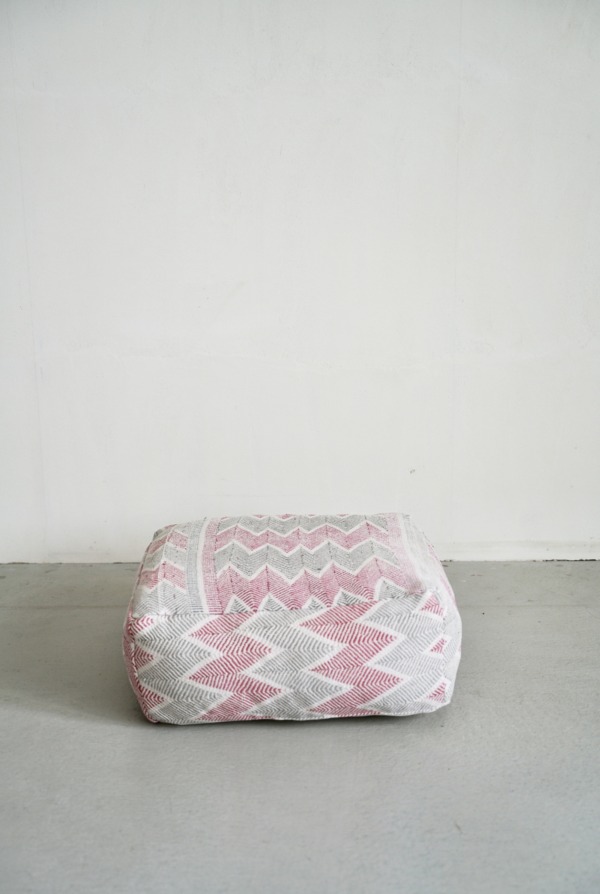VINTAGE QUILT POUF