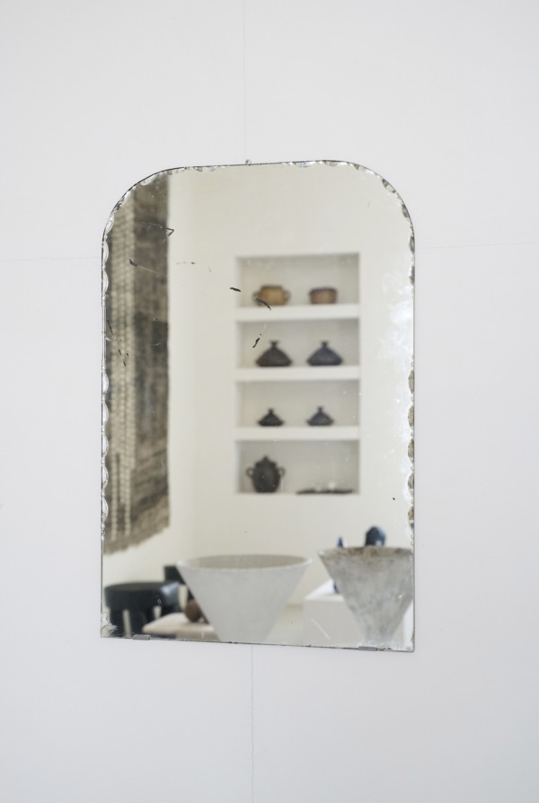 MIRROR