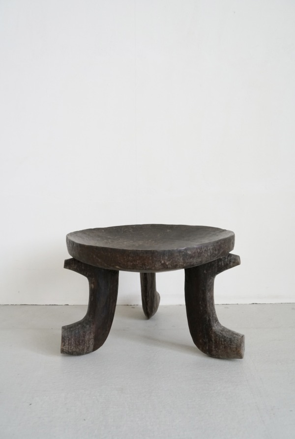 OROMO STOOL