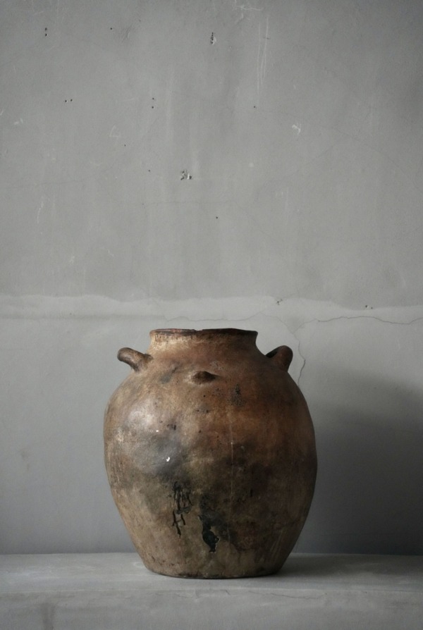 MOUNTAIN POTTERY