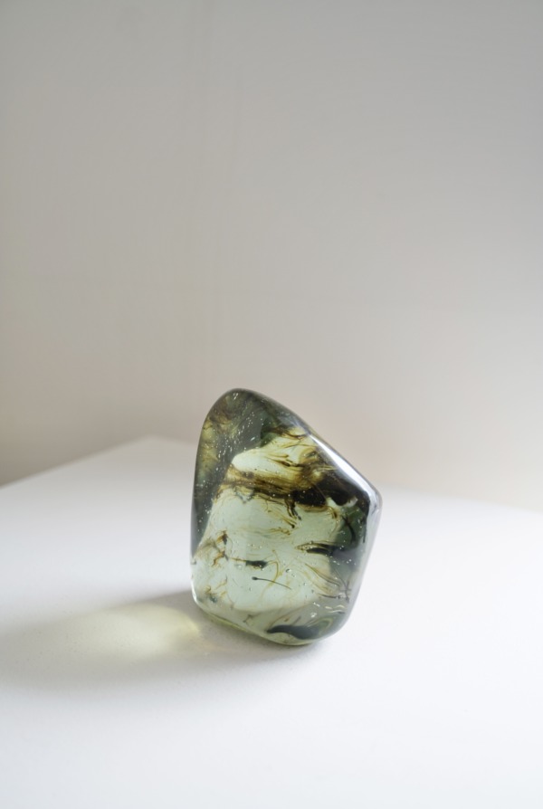 NATURAL GLASS