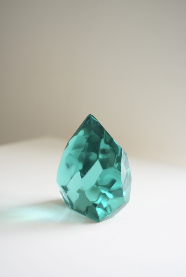 NATURAL GLASS